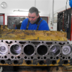 A motorfelújítás alapjai és a hibák pontos feltárásának szerepe - 2tm.hu